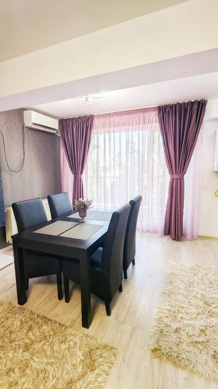 Airport Apartment 70 Squared Meters Otopeni Buitenkant foto