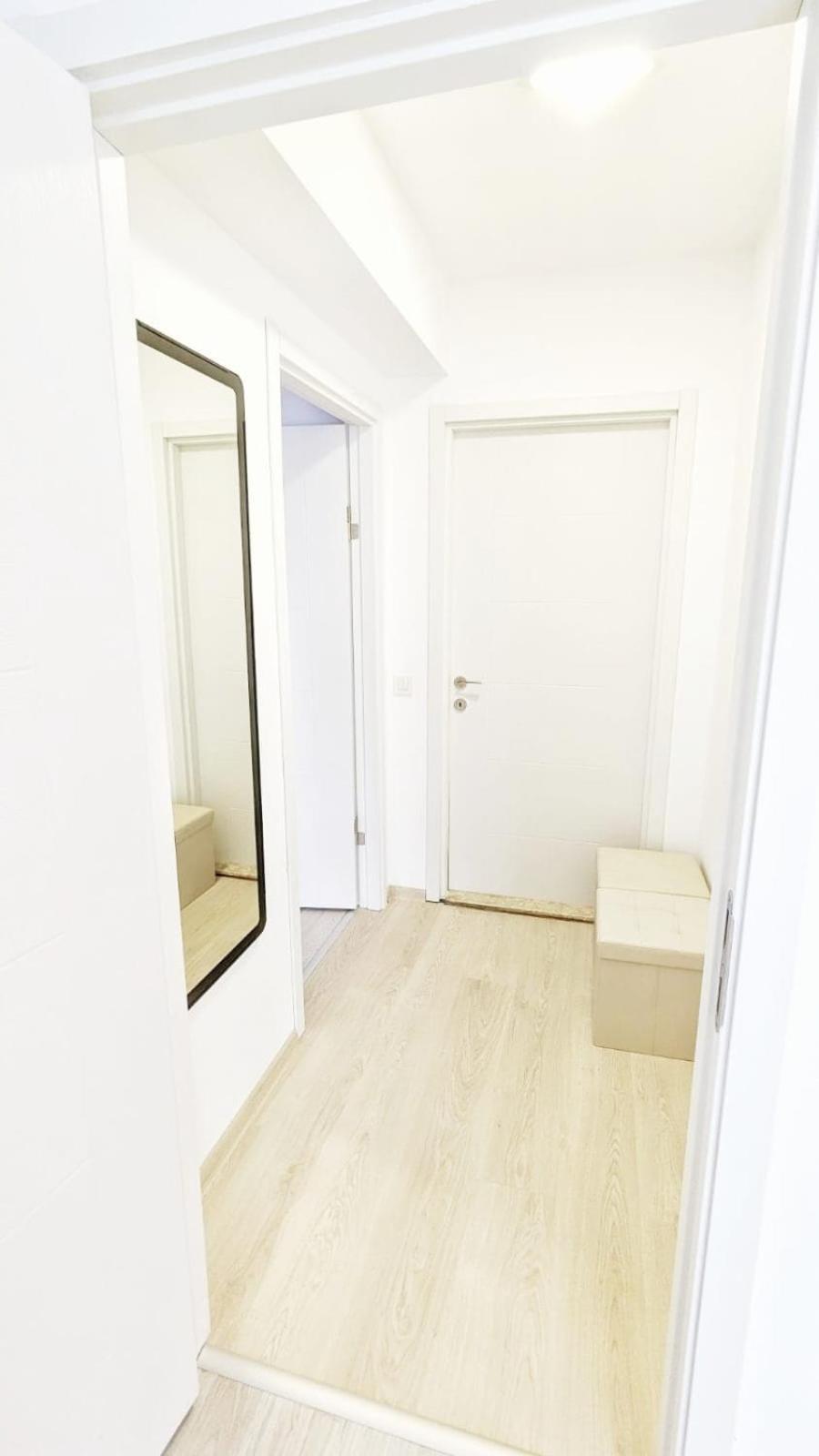 Airport Apartment 70 Squared Meters Otopeni Buitenkant foto